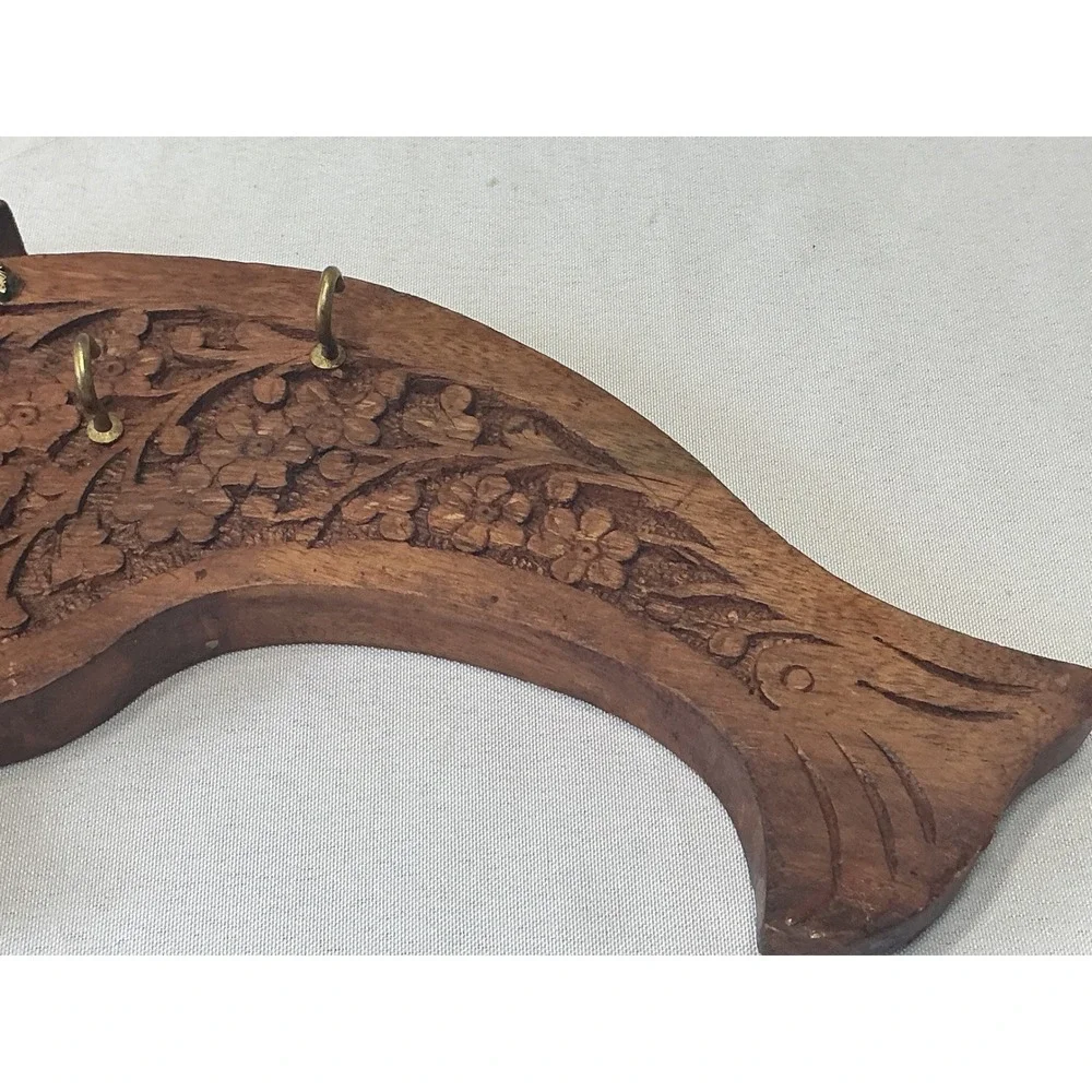 Vintage Florida Souvenir Hand Carved Wood Dolphin Key Rack Wall Mount 4 Hooks
